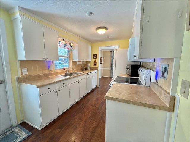 139 ASPEN CIRCLE, Leesburg, FL 34748