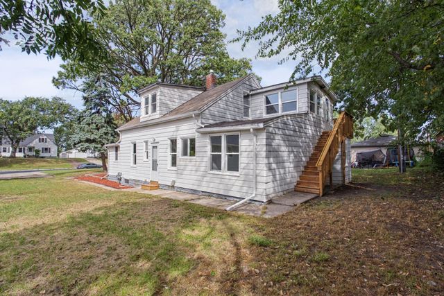4655 5th Street NE, Columbia Heights, MN 55421
