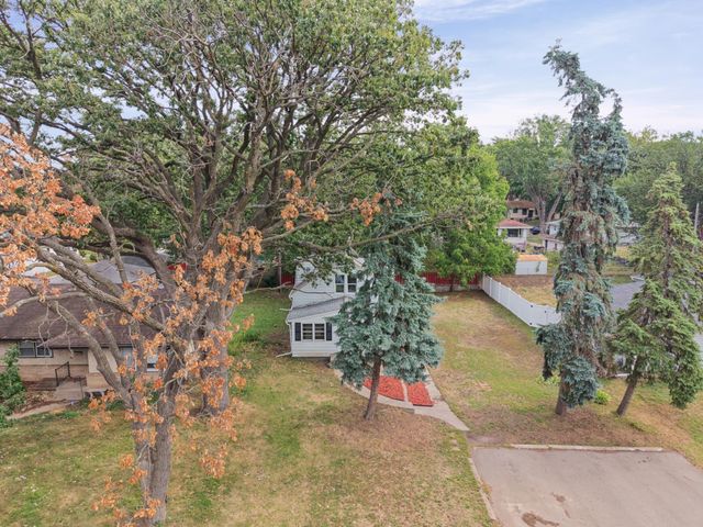 4655 5th Street NE, Columbia Heights, MN 55421