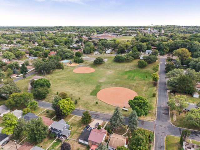 4655 5th Street NE, Columbia Heights, MN 55421