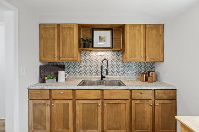 4655 5th Street NE, Columbia Heights, MN 55421