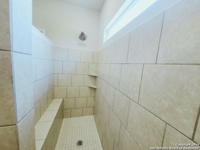 5311 SAUNTER LN, Bulverde, TX 78163