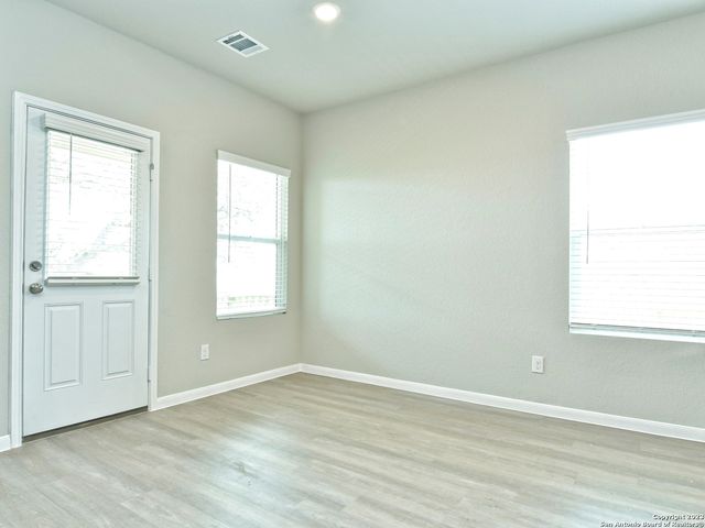 5311 SAUNTER LN, Bulverde, TX 78163