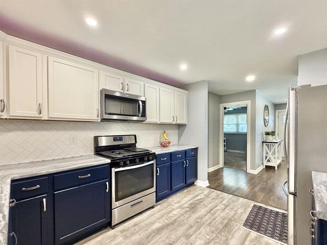 2015 Murphy Woods Road, Beloit, WI 53511