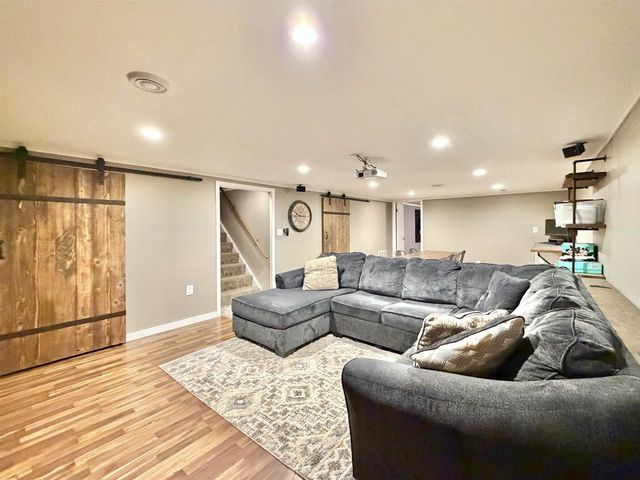 2015 Murphy Woods Road, Beloit, WI 53511