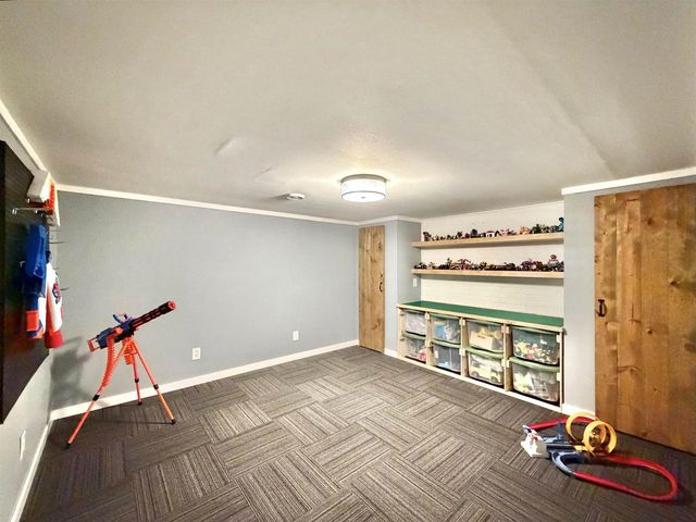 2015 Murphy Woods Road, Beloit, WI 53511