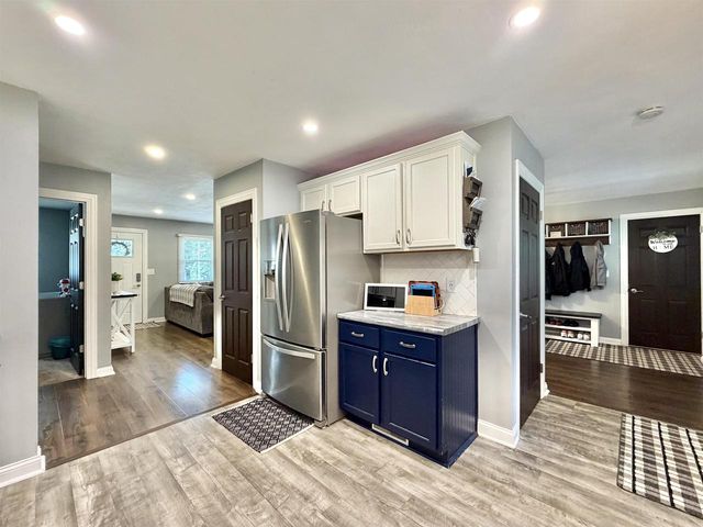 2015 Murphy Woods Road, Beloit, WI 53511