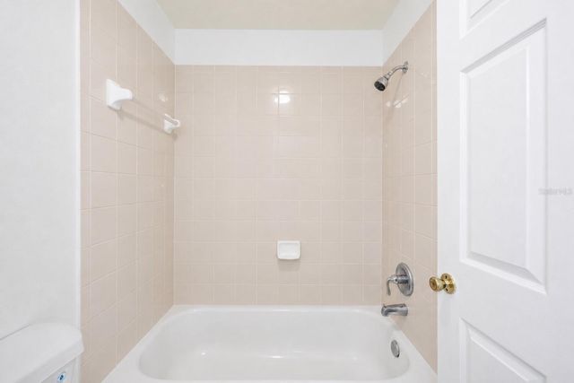 10001 FLORENCE AVENUE N, Tampa, FL 33612