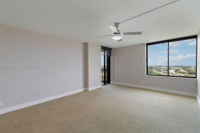2480 Presidential Way 1801, West Palm Beach, FL 33401