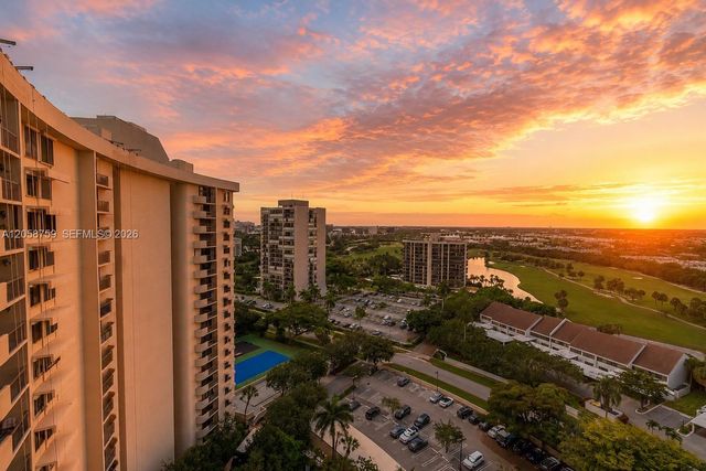 2480 Presidential Way 1801, West Palm Beach, FL 33401