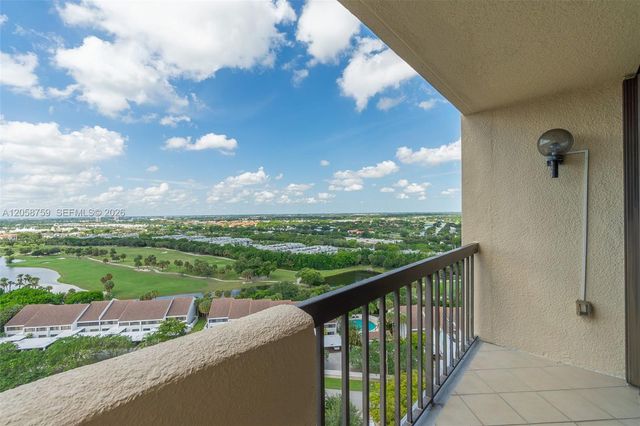 2480 Presidential Way 1801, West Palm Beach, FL 33401