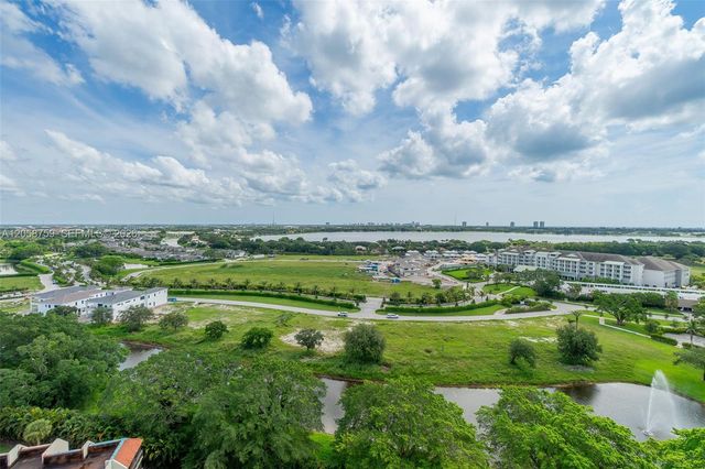 2480 Presidential Way 1801, West Palm Beach, FL 33401