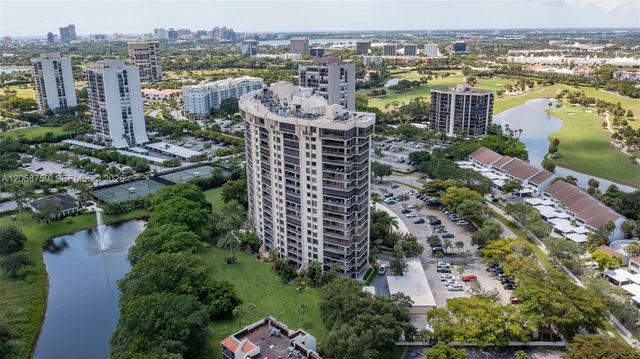 2480 Presidential Way 1801, West Palm Beach, FL 33401