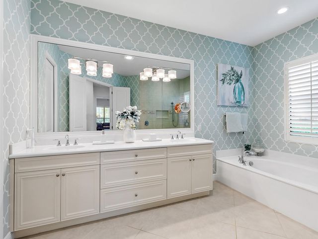 16729 COLLINGTREE CROSSING, Bradenton, FL 34202