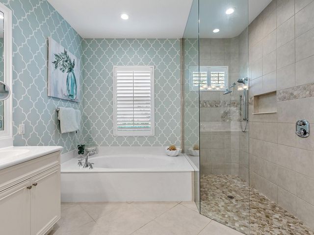 16729 COLLINGTREE CROSSING, Bradenton, FL 34202