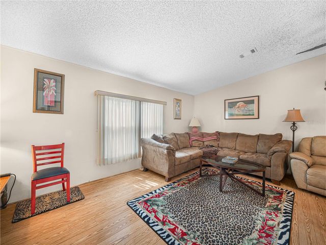 124 KENSINGTON PARK DRIVE, Davenport, FL 33897