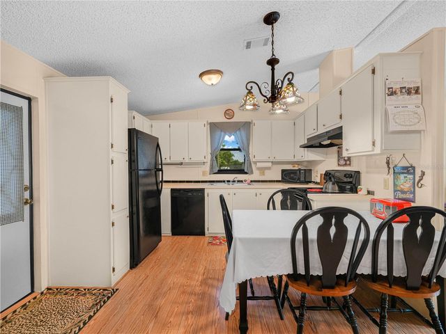 124 KENSINGTON PARK DRIVE, Davenport, FL 33897