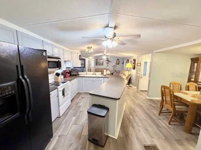 5 ROSALIE OAKS BOULEVARD, Lake Wales, FL 33898