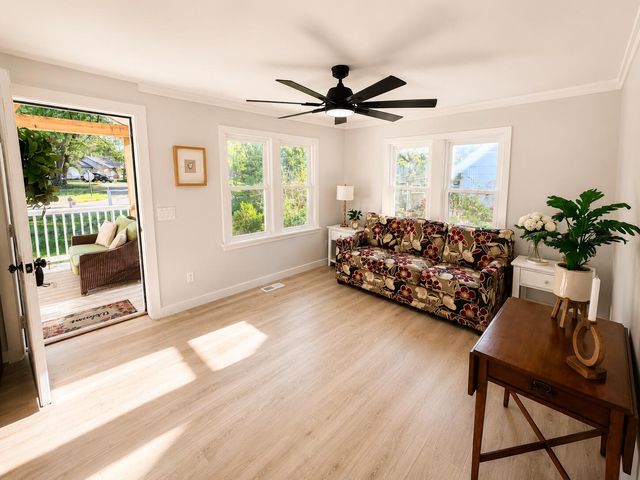1277 Parkway Drive, Benton Charter Twp, MI 49022