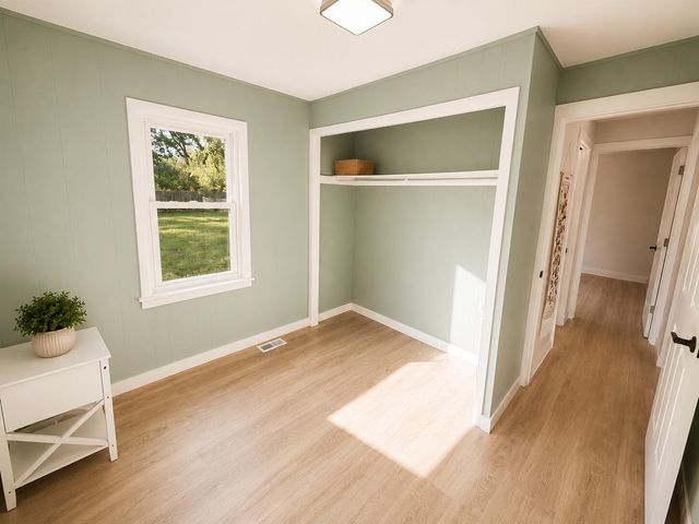 1277 Parkway Drive, Benton Charter Twp, MI 49022