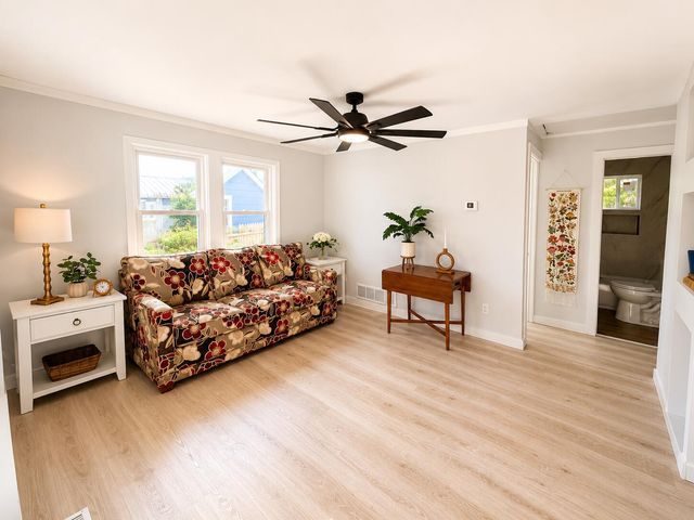 1277 Parkway Drive, Benton Charter Twp, MI 49022