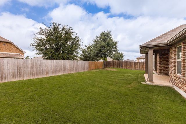 343 Blanco Drive, Forney, TX 75126