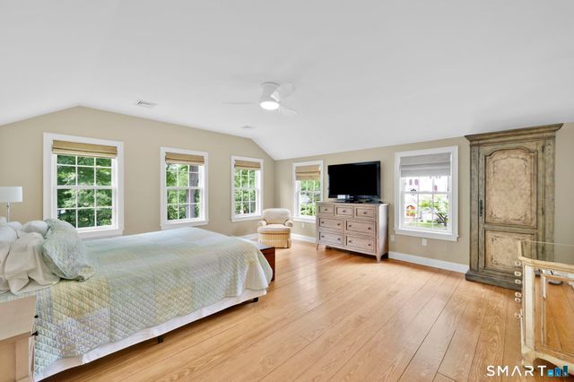 55 Middle Haddam Road, East Hampton, CT 06456