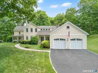 55 Middle Haddam Road, East Hampton, CT 06456