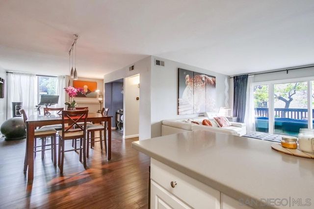 6314 Friars 201, San Diego, FL 92108