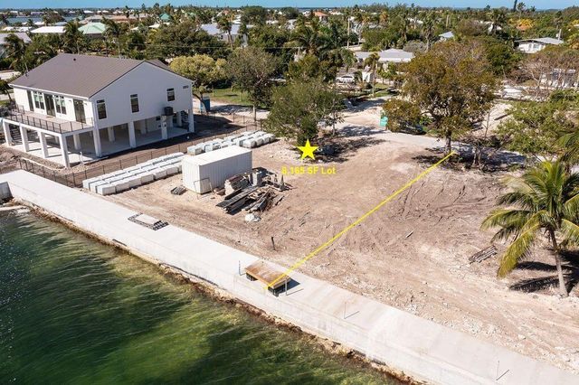 17220 Angelfish Lane, Sugarloaf Key, FL 33042