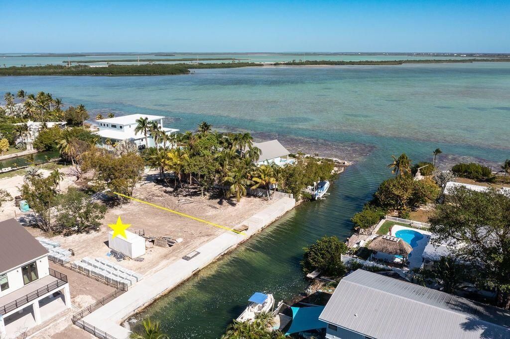 17220 Angelfish Lane, Sugarloaf Key, FL 33042