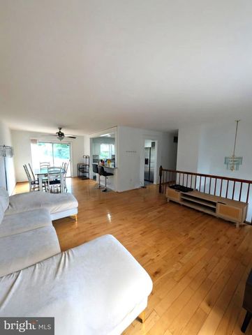 5975 AUGUSTINE AVE, Elkridge, MD 21075
