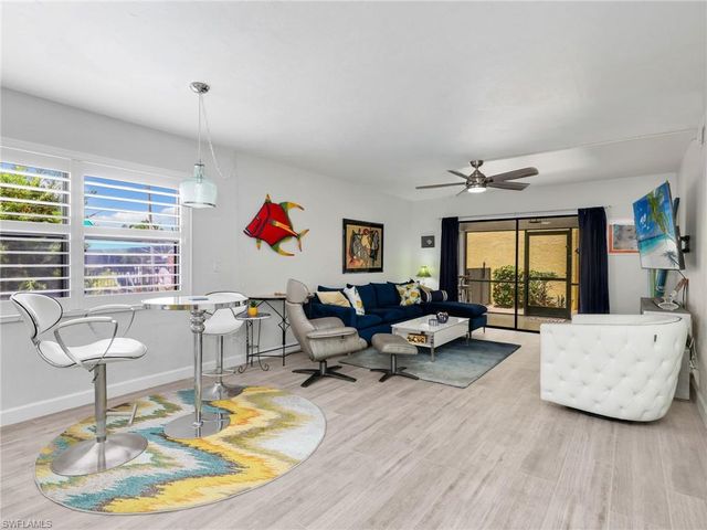 1112 48th TER C101, Cape Coral, FL 33914