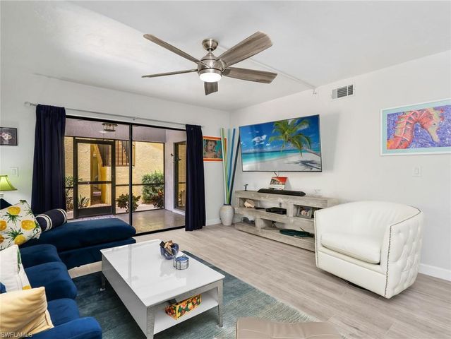 1112 48th TER C101, Cape Coral, FL 33914