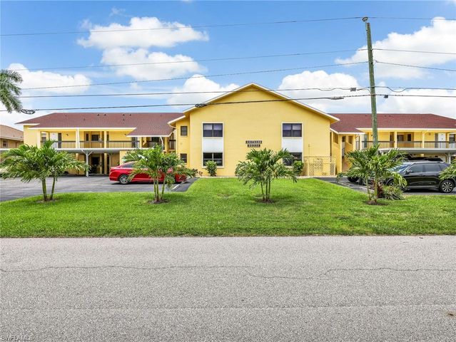 1112 48th TER C101, Cape Coral, FL 33914