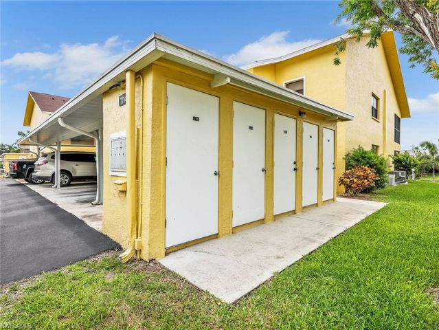 1112 48th TER C101, Cape Coral, FL 33914