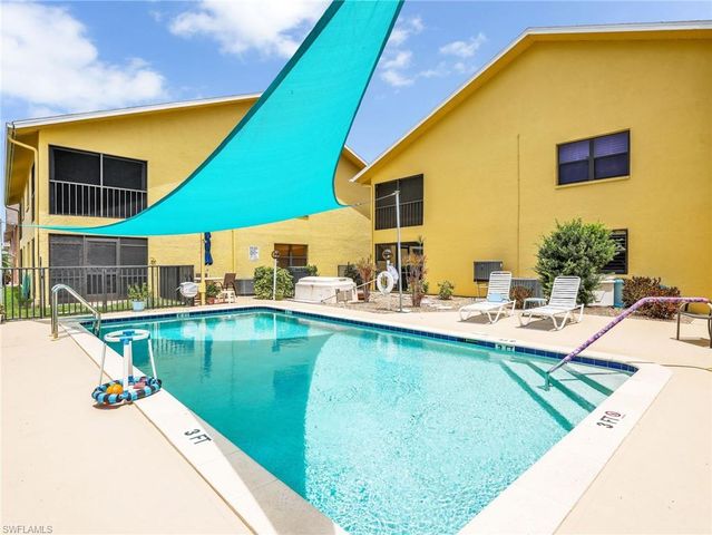 1112 48th TER C101, Cape Coral, FL 33914