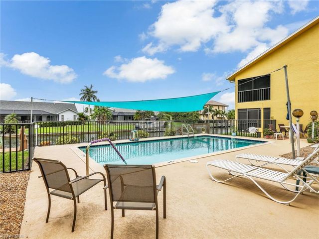 1112 48th TER C101, Cape Coral, FL 33914