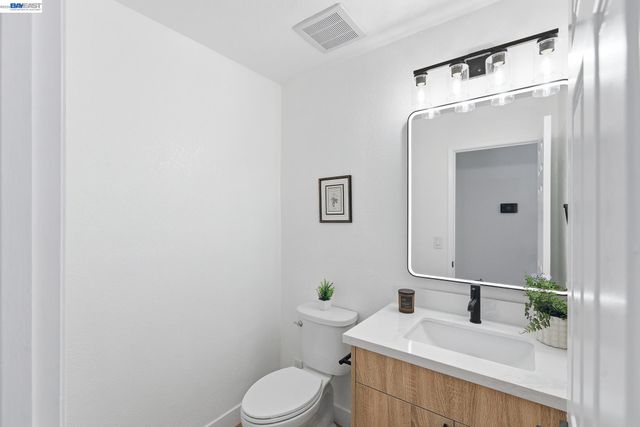 31396 Santa Elena Way, Union City, CA 94587