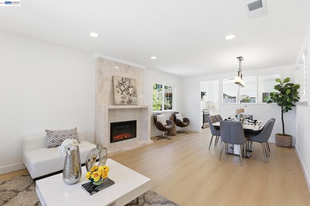 31396 Santa Elena Way, Union City, CA 94587
