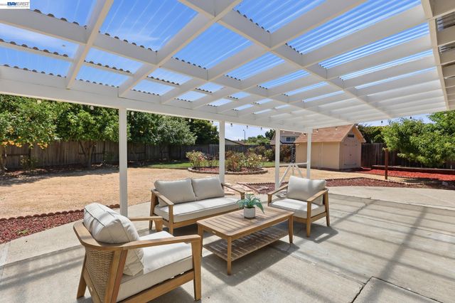 31396 Santa Elena Way, Union City, CA 94587