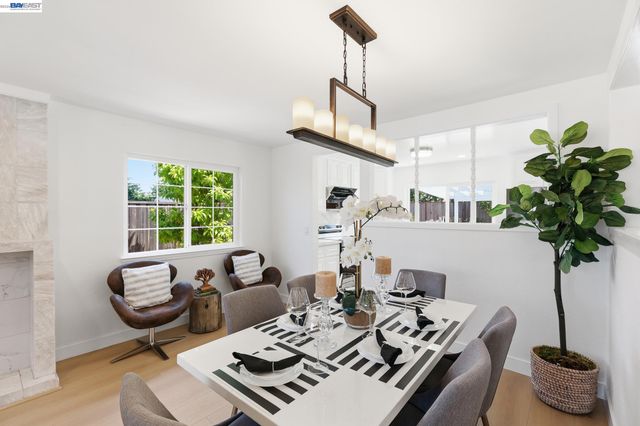 31396 Santa Elena Way, Union City, CA 94587