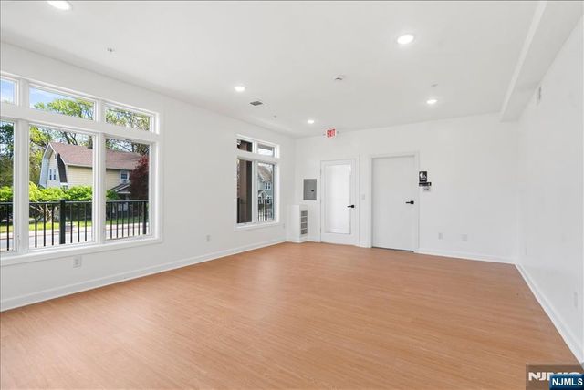 1108 McBride Avenue, Woodland Park, NJ 07424