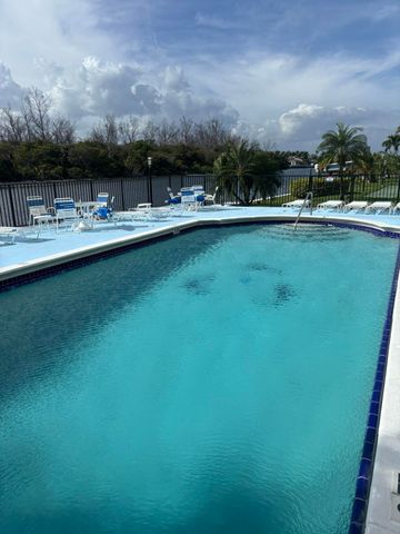 401 NE 19th Avenue 53, Deerfield Beach, FL 33441