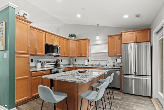 12124 Mockernut Court, Indianapolis, IN 46236