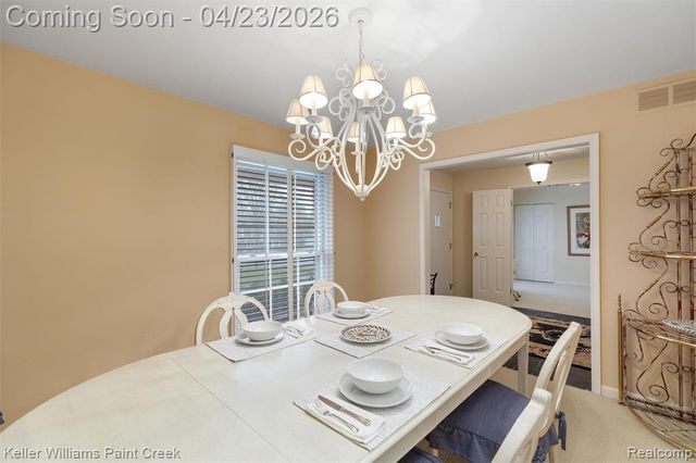 4330 S Mcnay Court, West Bloomfield, MI 48323