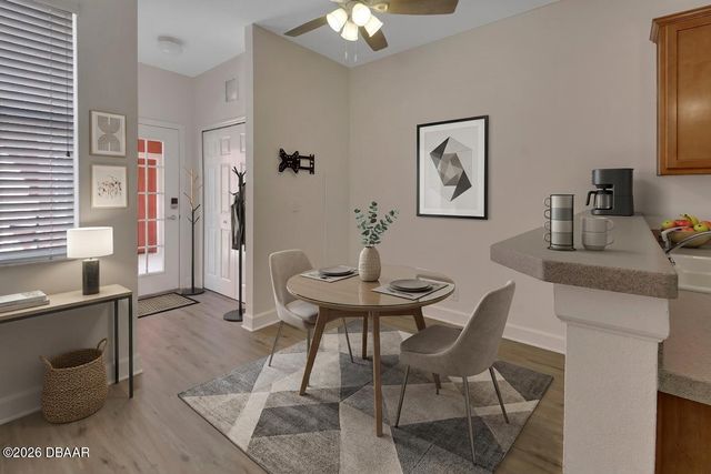 202 Woodhouse Lane, Deland, FL 32724