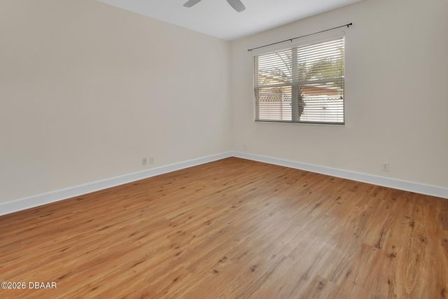 202 Woodhouse Lane, Deland, FL 32724