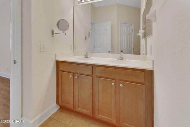 202 Woodhouse Lane, Deland, FL 32724