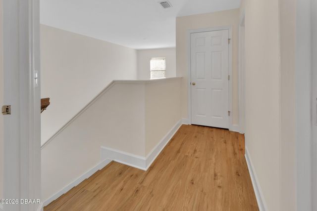 202 Woodhouse Lane, Deland, FL 32724